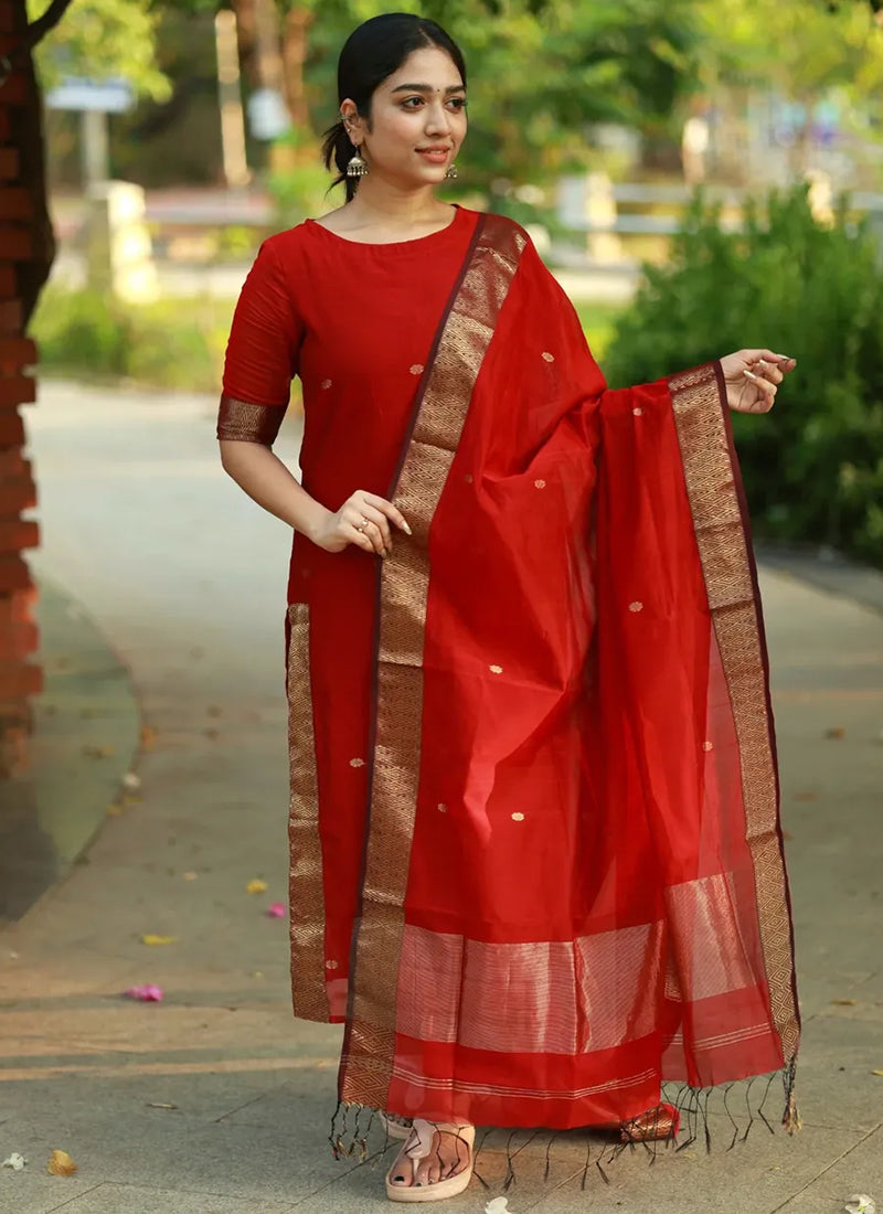 Red Weaving Kanchi Cotton Casual Kurta And Dupatta