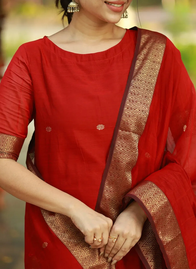 Red Weaving Kanchi Cotton Casual Kurta And Dupatta