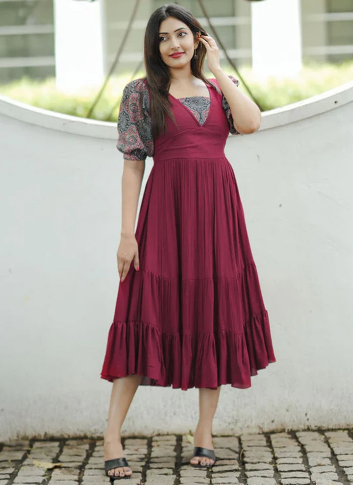 Maroon Rayon Printed Outwear Midi Dress