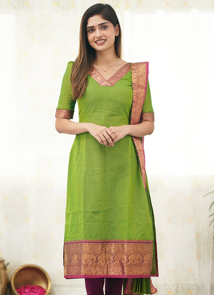 Leaf Green Kanchi Cotton Woven V-Neck Casual Kurta And Dupatta