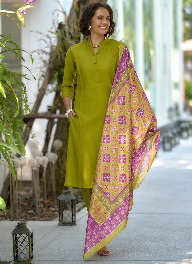 Olive Green Plain Straight Kurta Set With Printed Dupatta