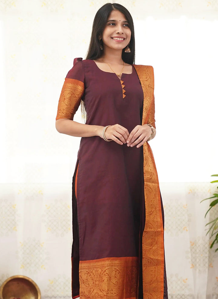Wine Kanchi Cotton Woven Kurta And Dupatta For Casual Wear