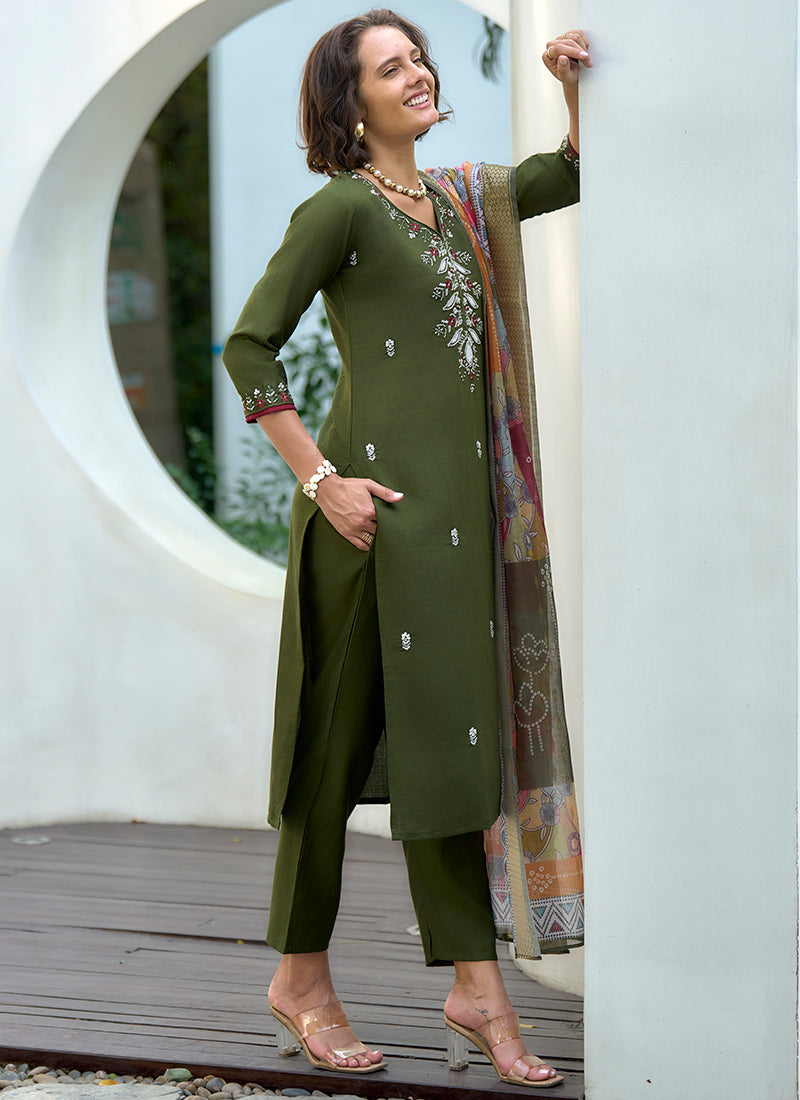 Embroidered Green Kurta With Trouser And Dupatta