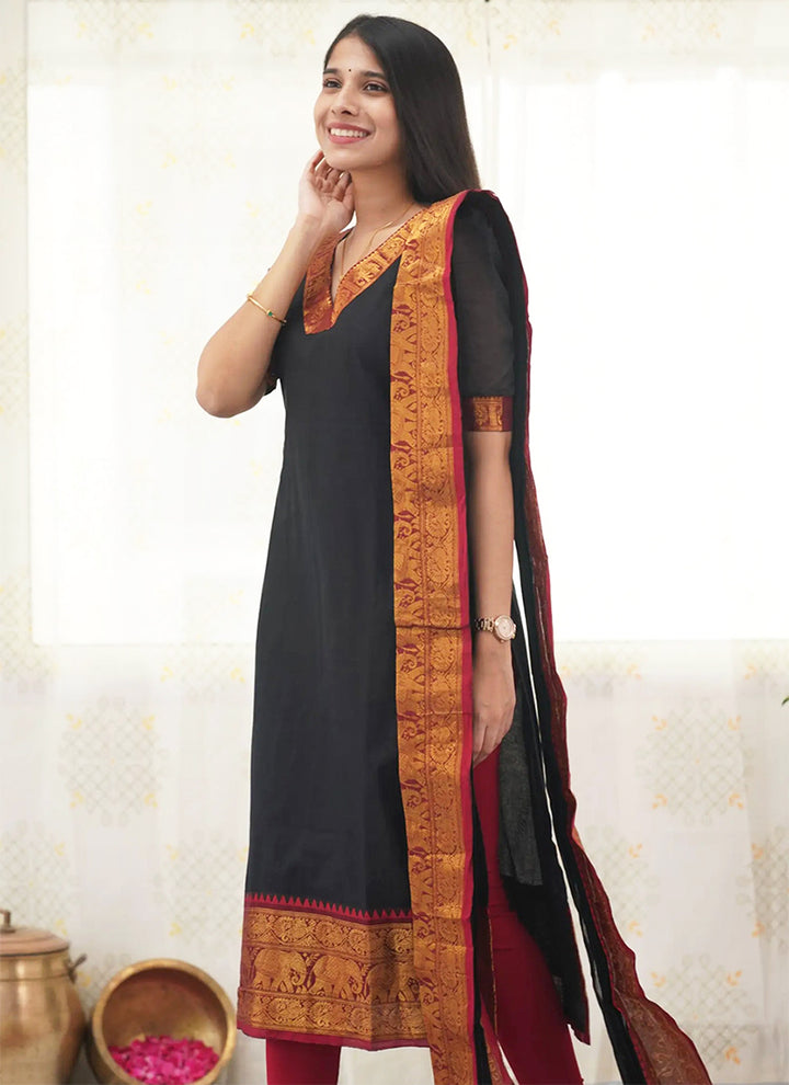 Black Kanchi Cotton Woven V-Neck Casual Kurta And Dupatta