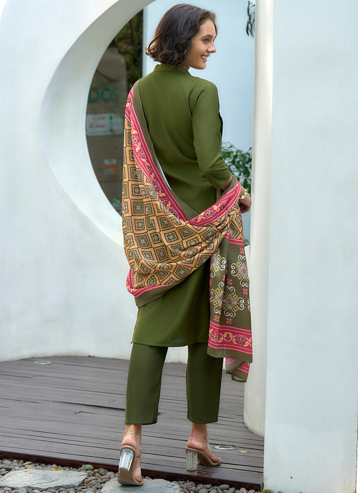 Lively Green Straight Kurta Set With Printed Dupatta