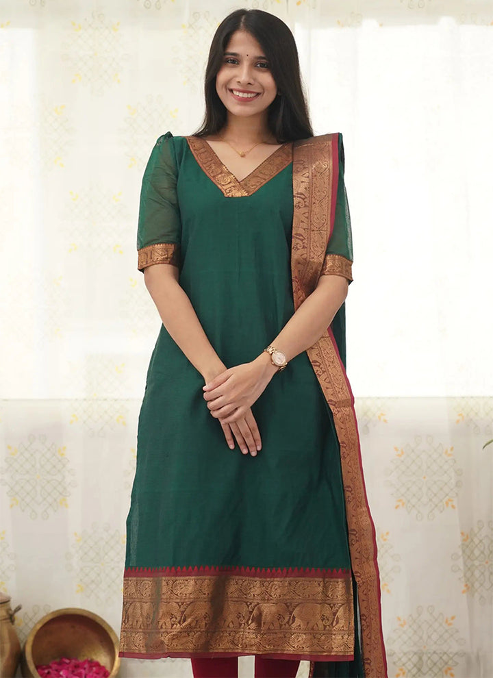 Green Kanchi Cotton Woven V-Neck Casual Kurta And Dupatta