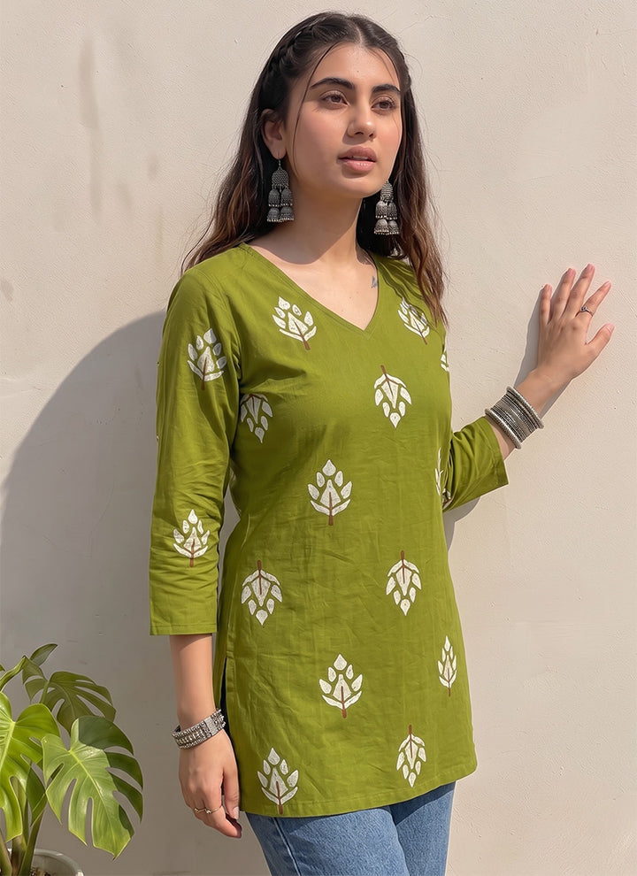 Green Cotton Printed V Neck OutWear Kurti