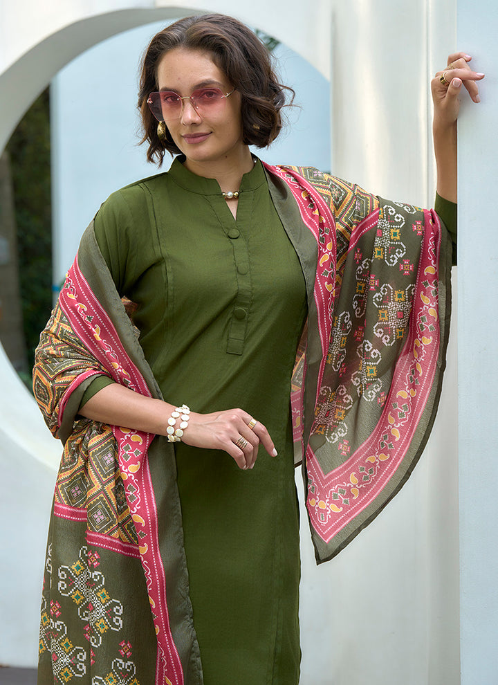 Lively Green Straight Kurta Set With Printed Dupatta
