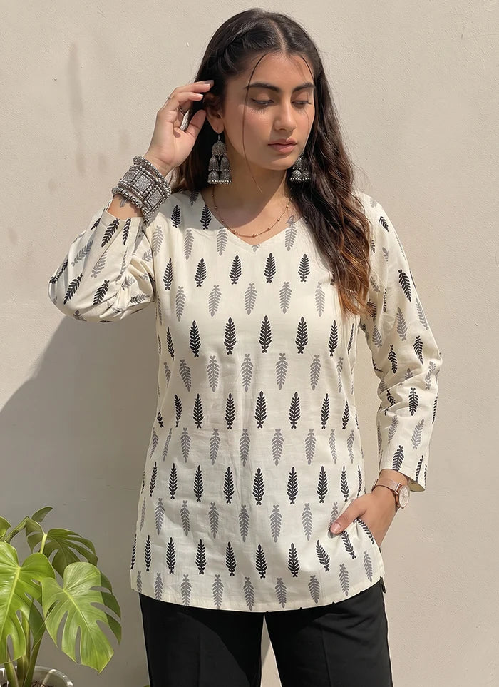 White And Black Cotton Printed V Neck Kurti