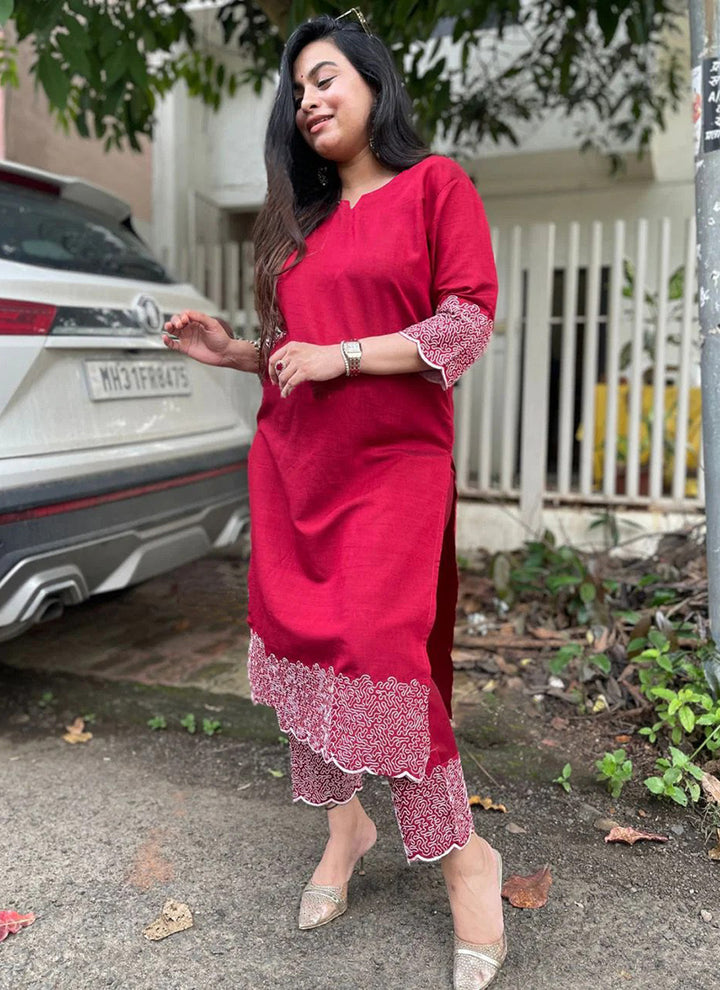 Reddish Pink Crepe Embroidered Kurta And Pant