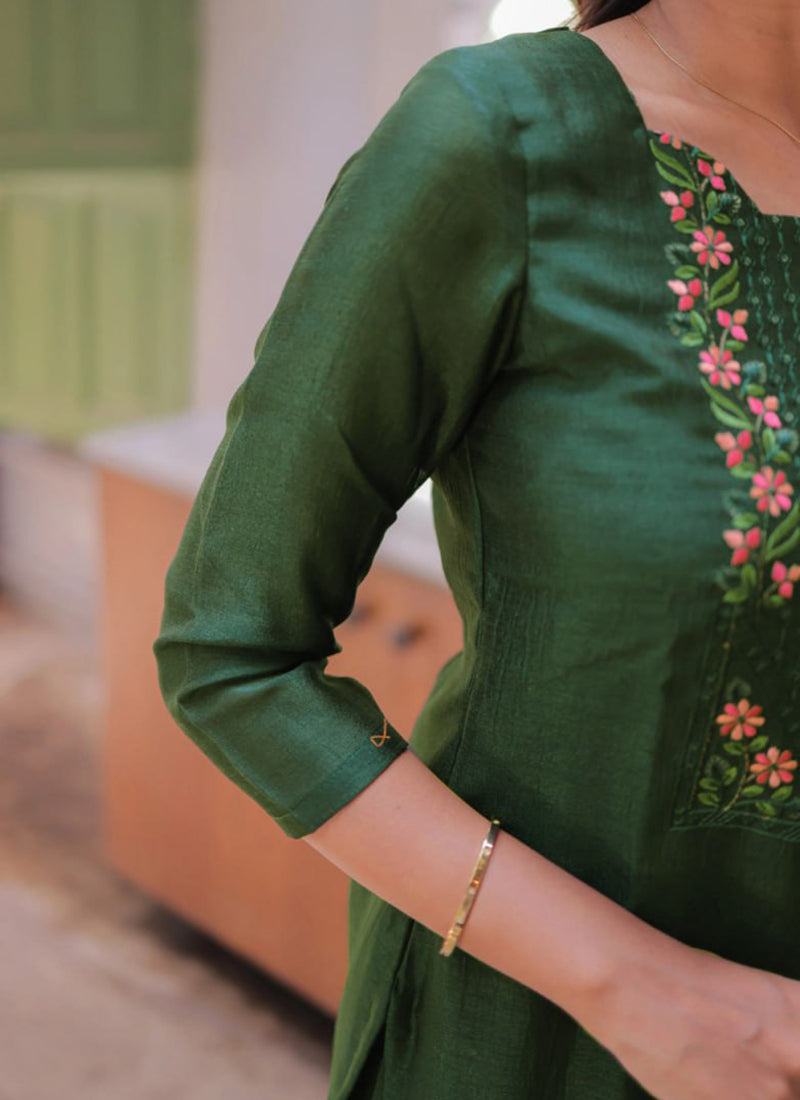 Green Embroidered Chanderi Cotton Festive Kurta Set