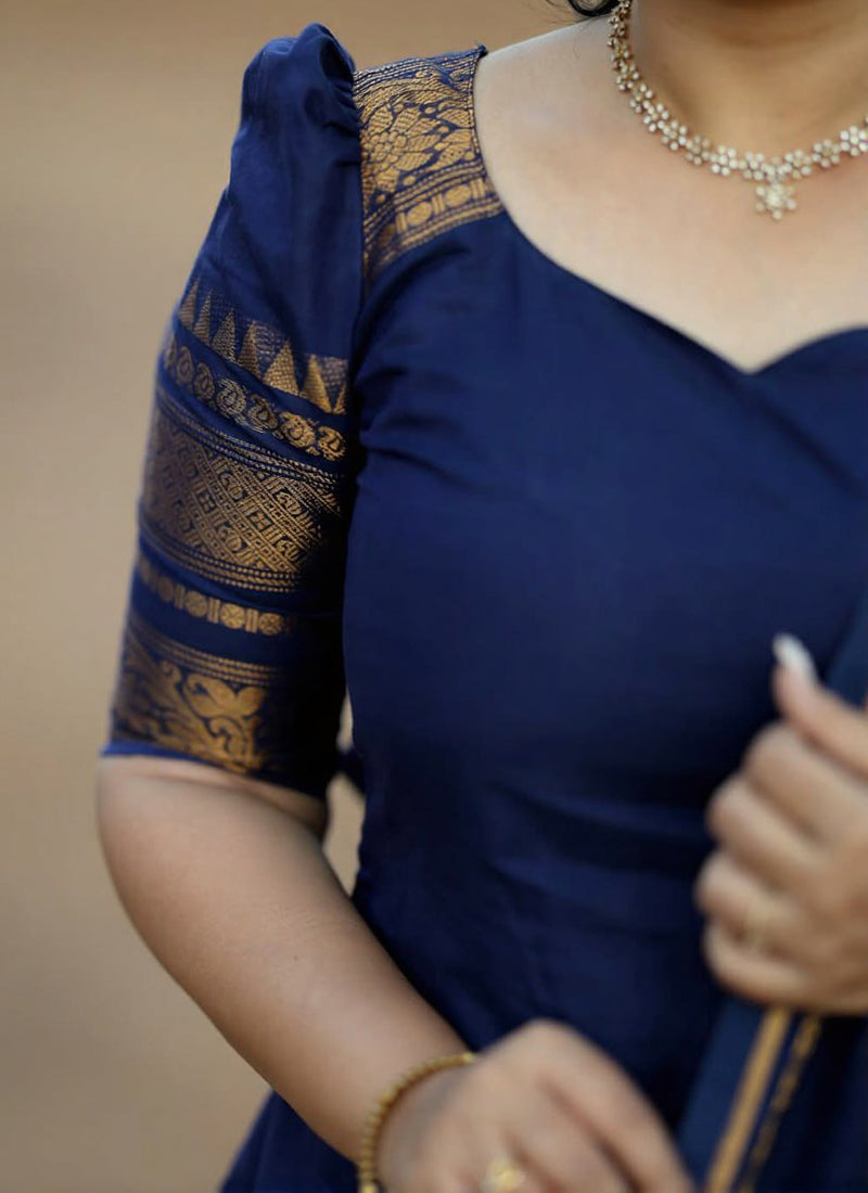 Blue Kanchi Cotton Weaving Casual Kurta And Dupatta