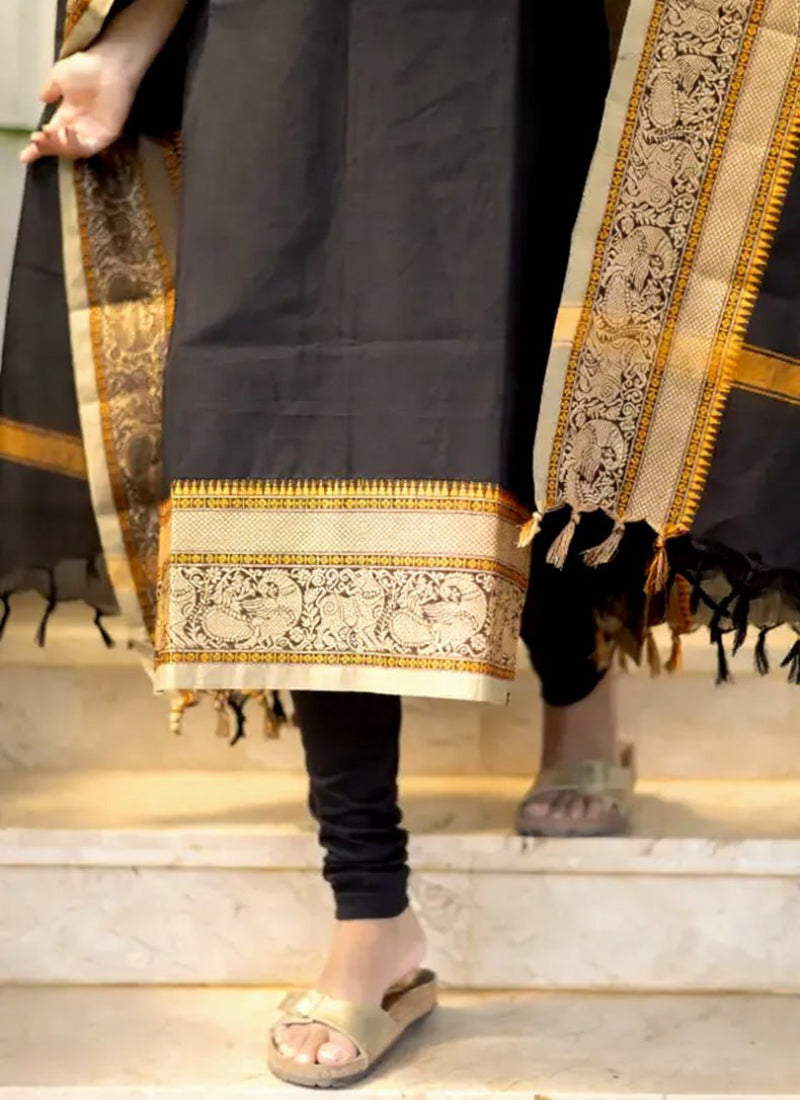 Black Kanchi Cotton Woven Kurta And Dupatta For Casual Wear