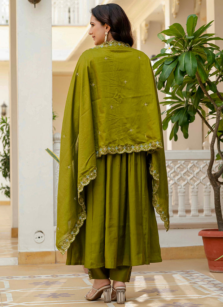 Mehndi Green Viscose Roman Silk Layered Kurta Set