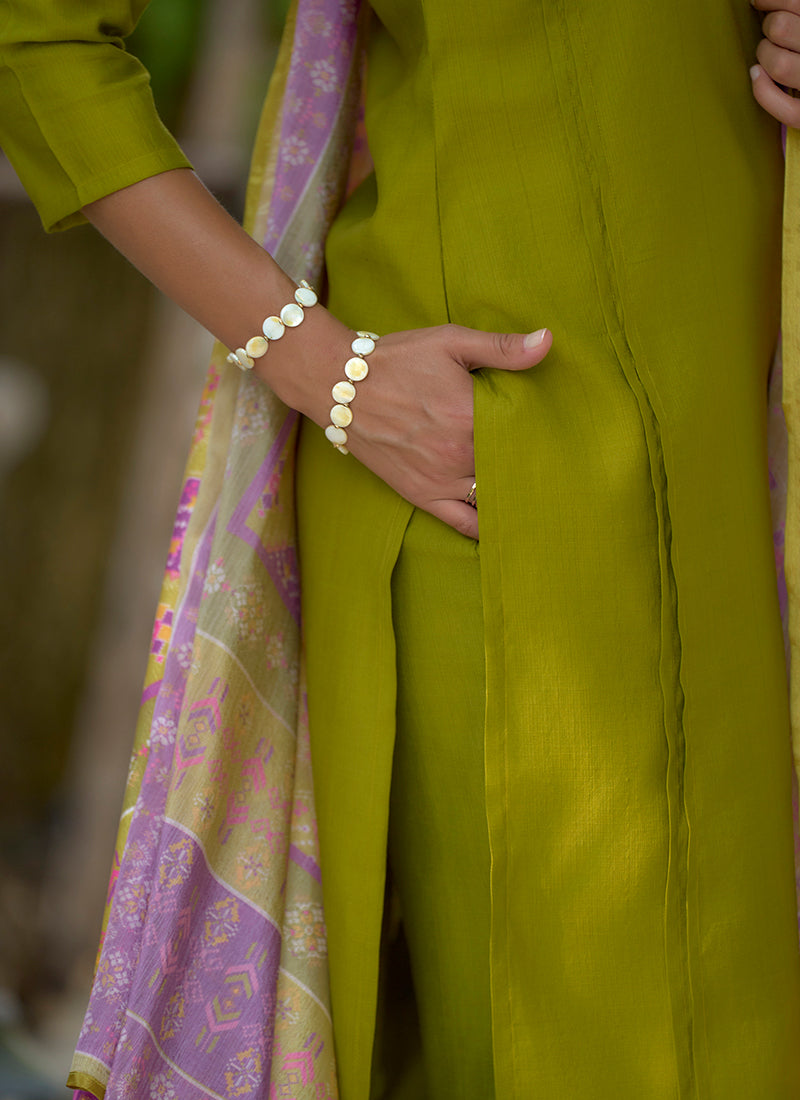 Olive Green Plain Straight Kurta Set With Printed Dupatta