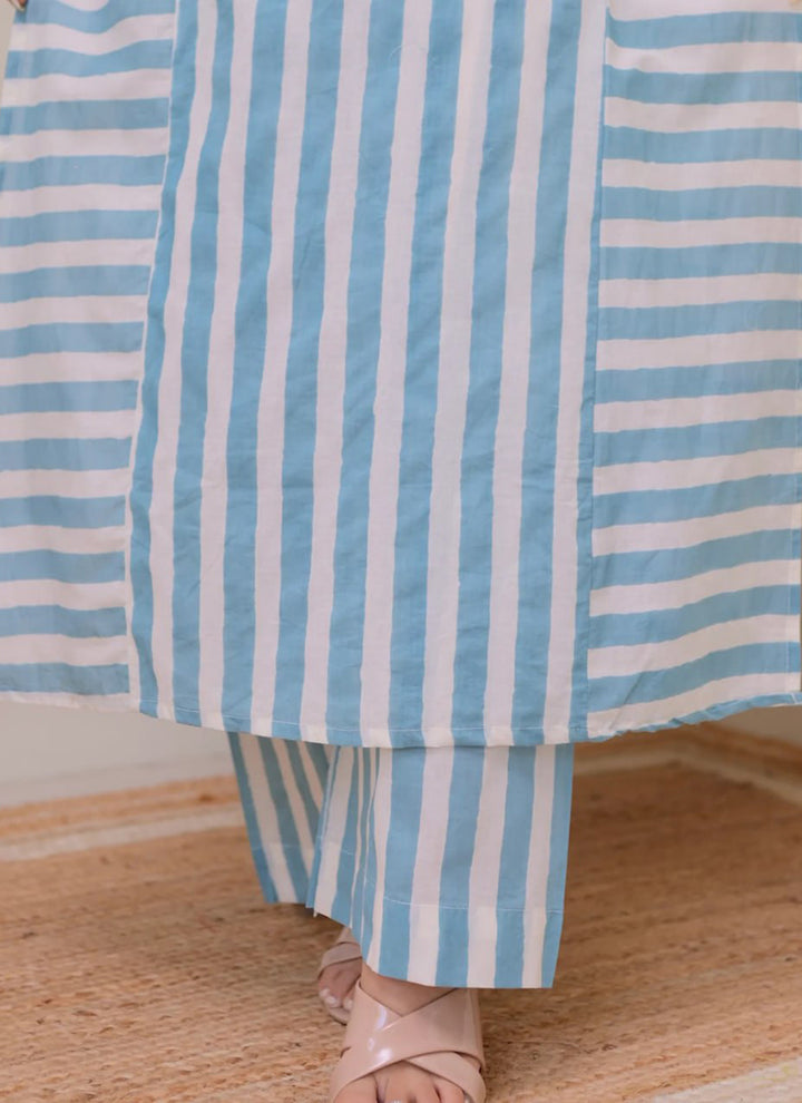 Blue Rayon Lining Printed Straight Kurta With Plazzo