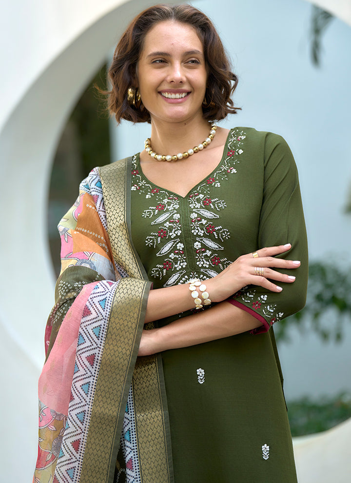 Embroidered Green Kurta With Trouser And Dupatta