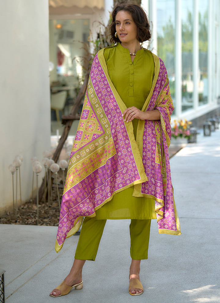 Olive Green Plain Straight Kurta Set With Printed Dupatta