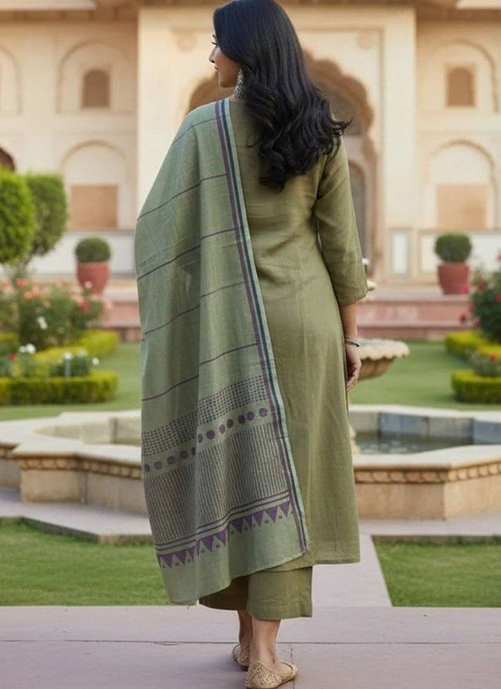 Green Rayon Printed Outwear Kurta Set