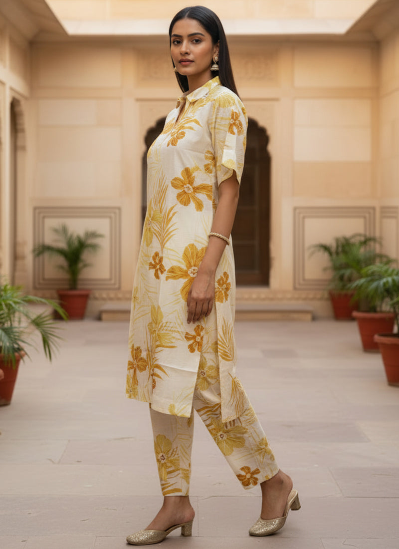 Off White Flower Printed Vertican Cord Set