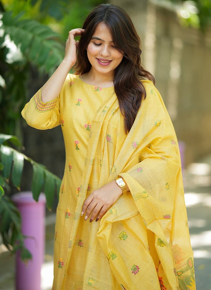 Mustard Yellow Jamdani Cotton Woven Haldi Kurta Set