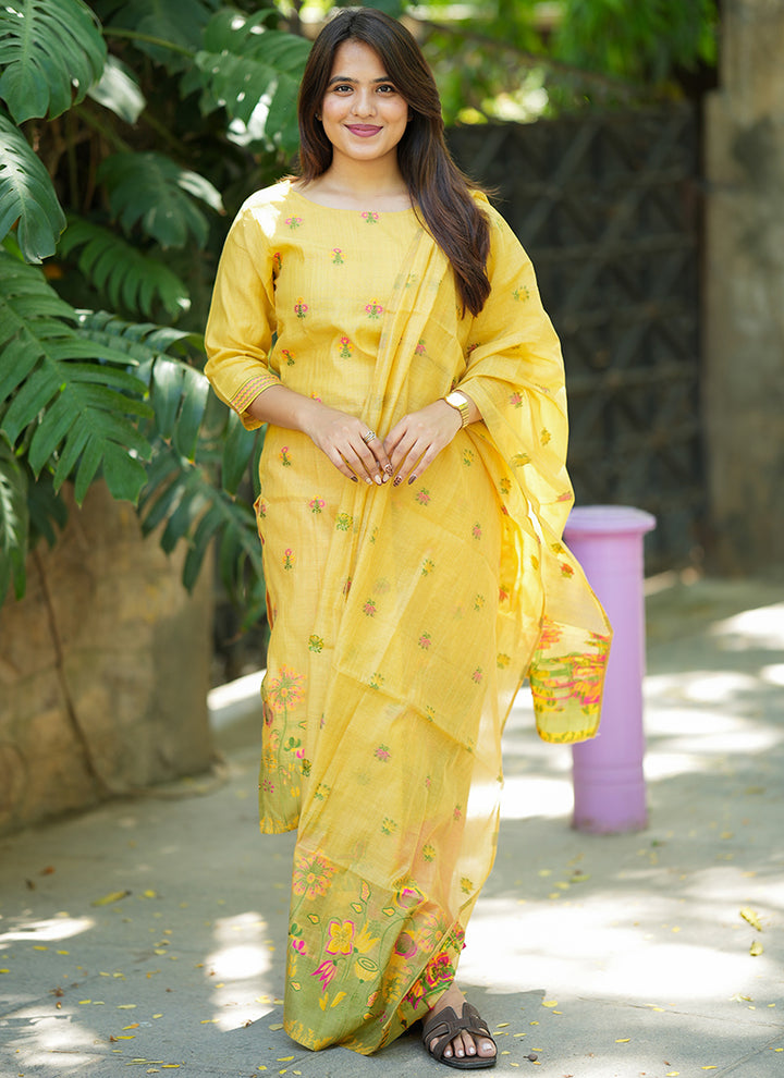Mustard Yellow Jamdani Cotton Woven Haldi Kurta Set
