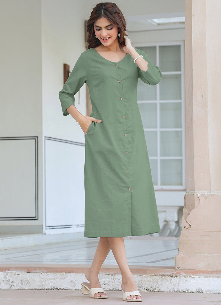 Green Pure Cotton Solid A-Line Midi Dress