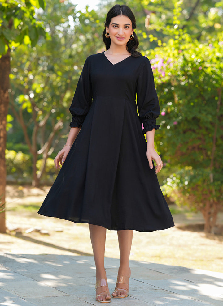 Rayon Black Color Plain A-line Outwear Midi Dress