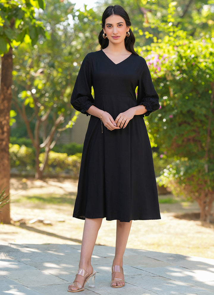 Rayon Black Color Plain A-line Outwear Midi Dress