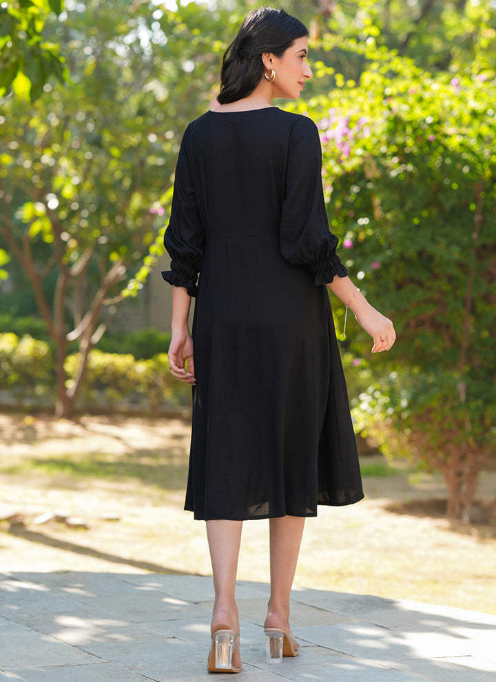 Rayon Black Color Plain A-line Outwear Midi Dress