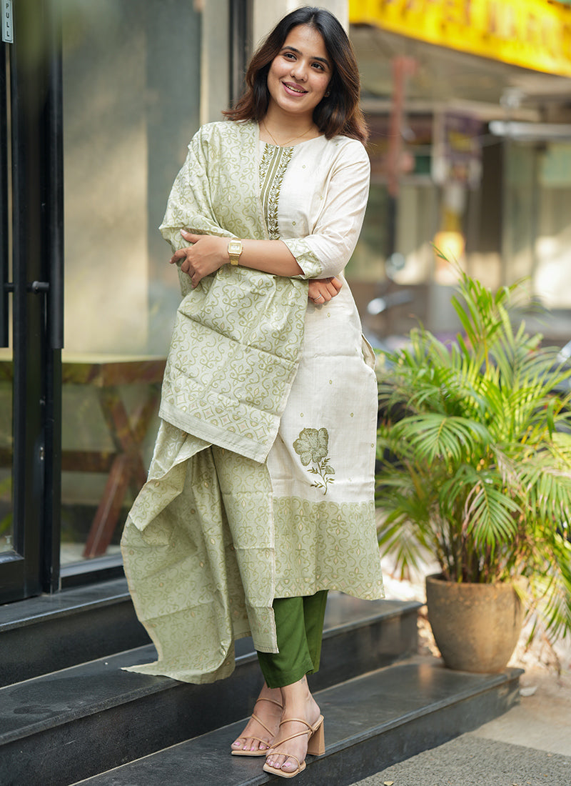 Cream And Green Woven Cotton Outwear Kurta And Dupatta