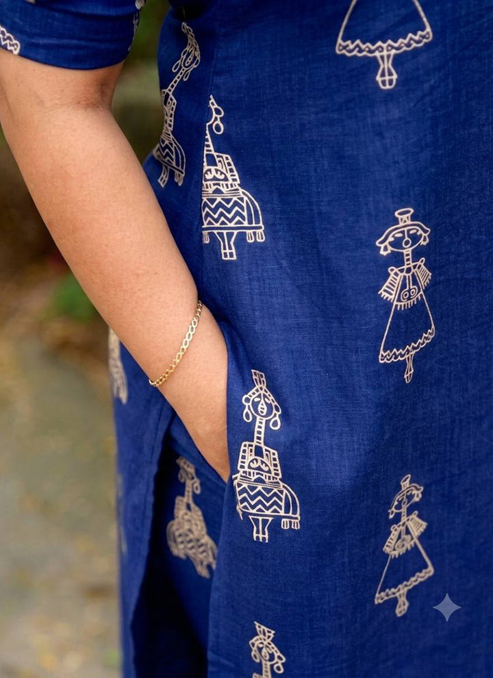 Blue Cotton Blend Printed Straight Kurta And Pant