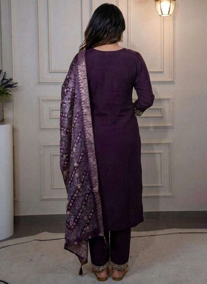 Purple Cotton Blend Embroidered Festive Kurta Set