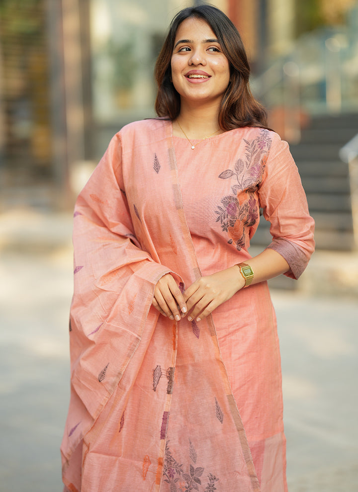 Pink Straight Cut Woven Cotton Kurta And Dupatta