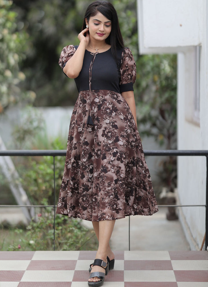 Black Floral Motifs Print Georgette Midi Dress