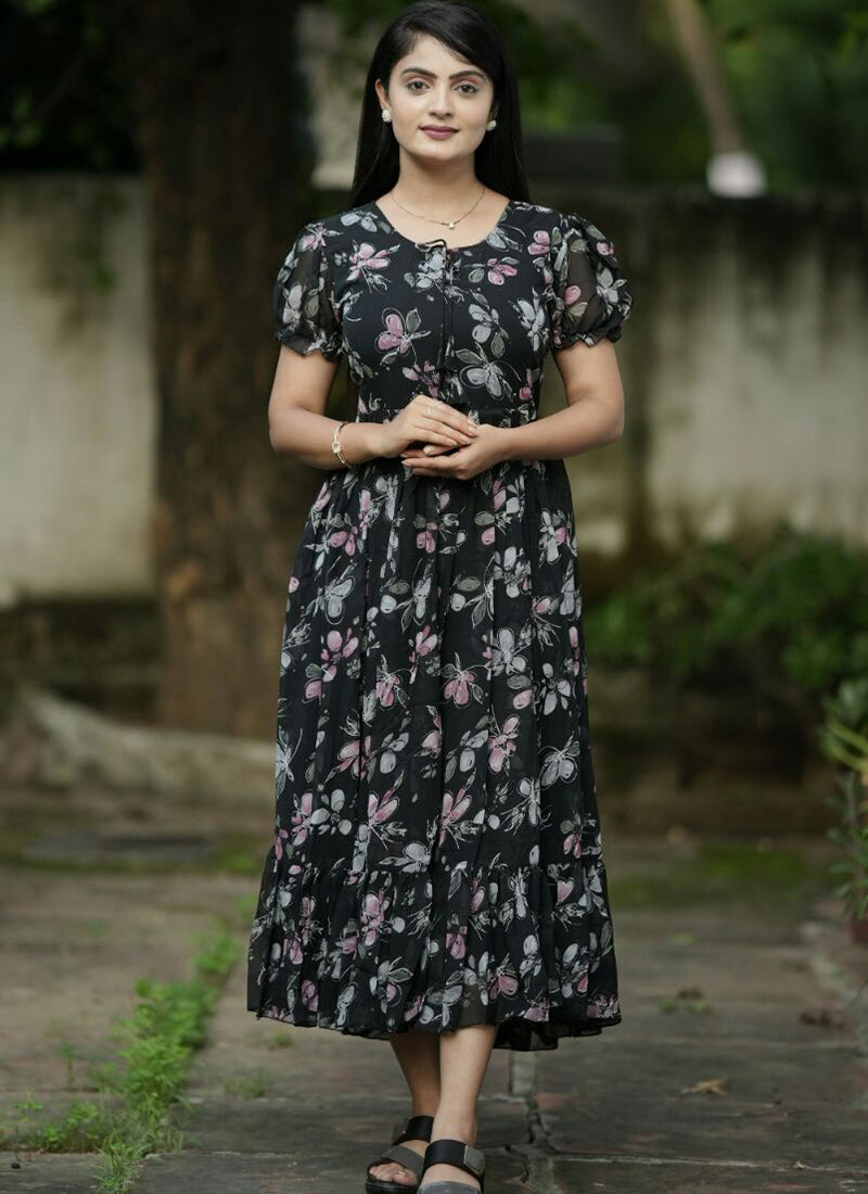 Capricious Black Flower Printed Maxi Dress