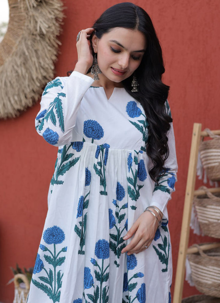 White Flower Printed Cotton Office Wear Kurti And Pant